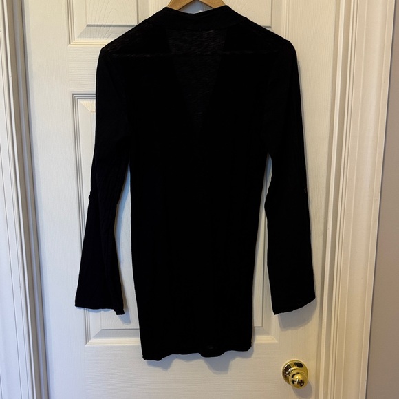 Splendid Black Long Sleeve V-Neck Top - Picture 7 of 7